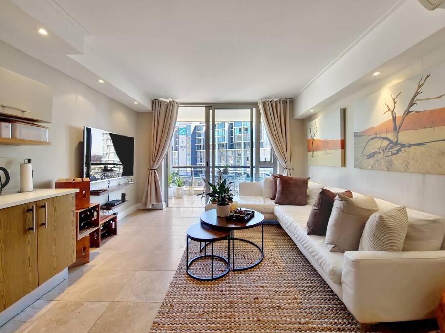 Luxurious, Canal W Pool+wifi, V&a On Doorstep *
